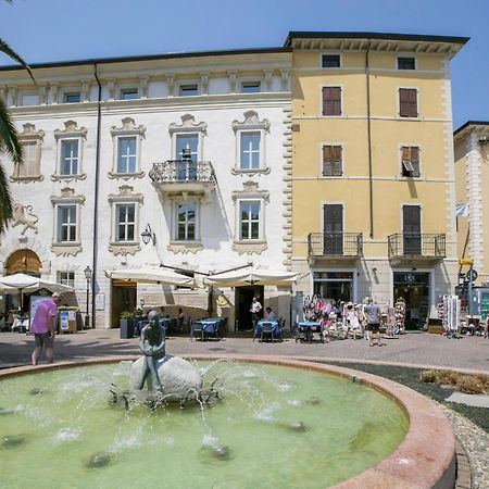 Residenza Rocca Del Lago 4 - Happy Rentals Riva del Garda Luaran gambar